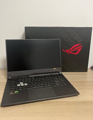ASUS ROG STRIX G513IH Portátil Gaming