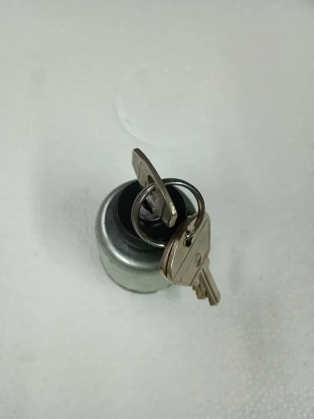 Blocchetto accensione Fiat Seat 600 con chiavi