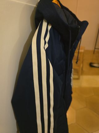 Chaqueta Adidas acolchada azul Talla XS