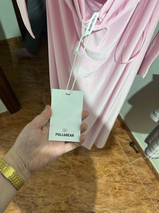 Vestido Pull and Bear rosa talla XL