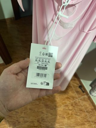 Vestido Pull and Bear rosa talla XL