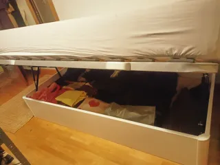 Cama 90x190 con arcón y colchón