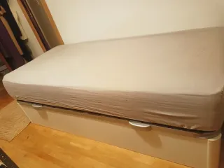 Cama 90x190 con arcón y colchón
