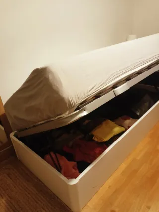 Cama 90x190 con arcón y colchón