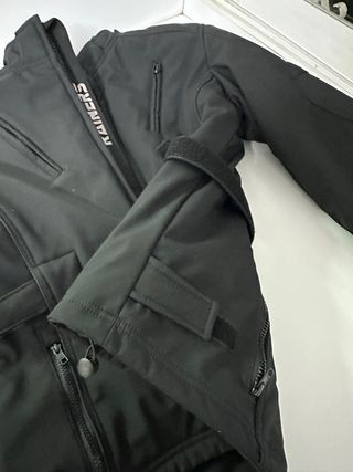 Chaqueta de moto RAINERS negra prácticamente nueva