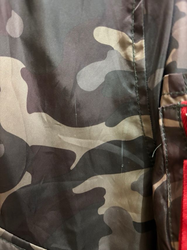 Chaqueta Bomber Militar Bershka Camuflaje