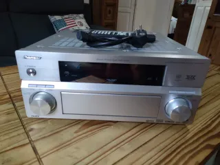 Receptor AV Pioneer THX Surround