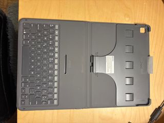 Funda iPad 9 / tablet con Teclado Bluetooth