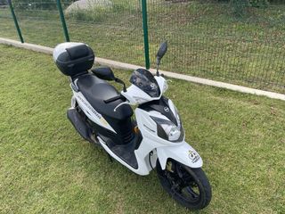 Sym Symphony 125cc Scooter Blanco