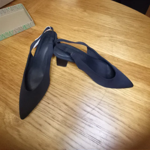 Tacones negros Stradivarius