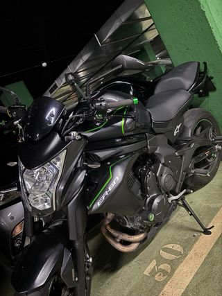 Kawasaki ER6N 2016