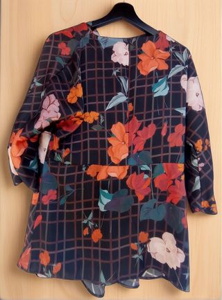 Blusa camisa talla L G 40 Mango tela tipo satén