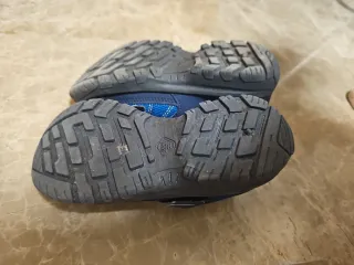 Zapatillas niño montaña T31