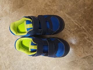 Zapatillas niño montaña T31