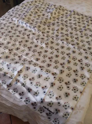 Foulard Cacharel floreale