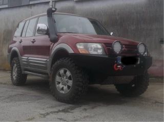 Mitsubishi Montero 2001