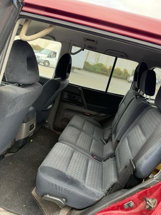 Mitsubishi Montero 2001