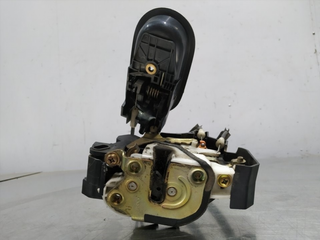 CERRADURA PUERTA DELANTERA DERECHA MITSUBISHI COL