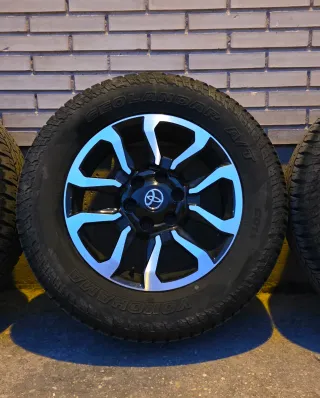Llantas 18 Toyota Hilux / Land Cruiser