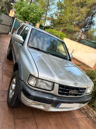 Opel Frontera B 3.2i V6 205CV