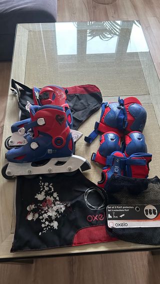 Equipo de patinaje protecciones   casco , patines