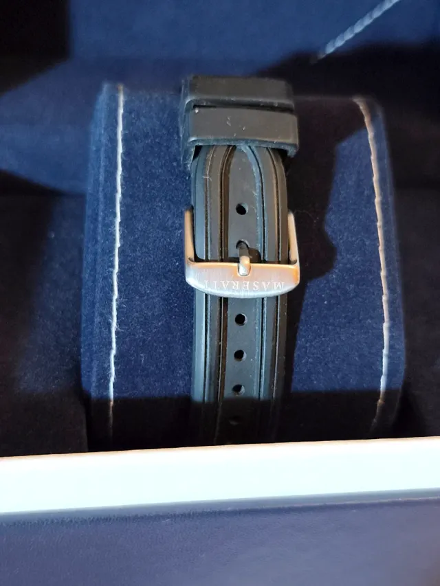 Orologio Maserati Uomo Nero Argento