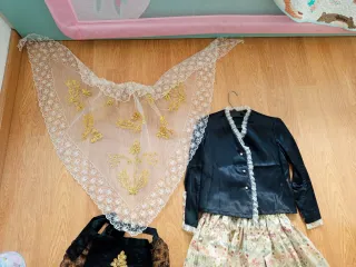 Traje Regional Alicantina Niña 8-9 años.