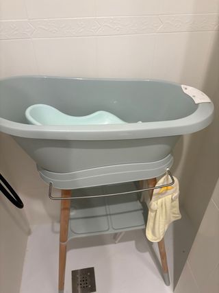 Bañera bebé Bébé-Jou con termómetro, y asiento