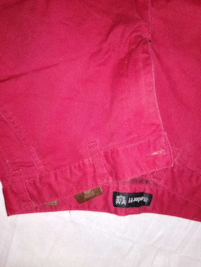 Pantalón chino rojo