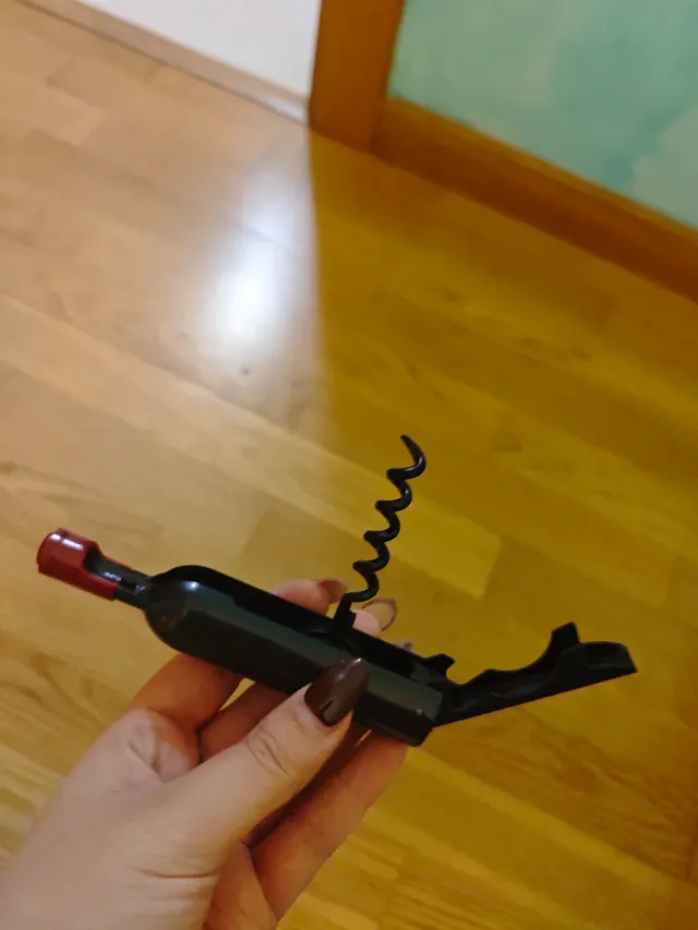 Apribottiglie a 5 cavatappi