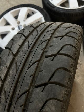 Llantas Ford Focus 17 4x108