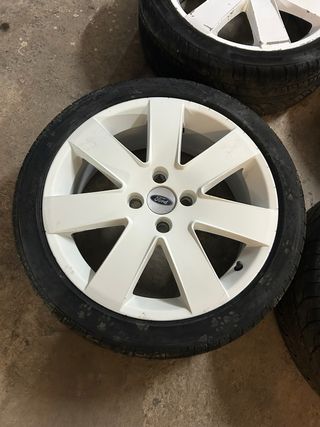 Llantas Ford Focus 17 4x108