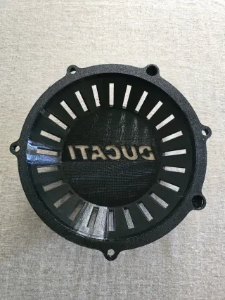 Tapa Embrague Ducati Negra