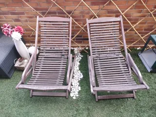 2 Hamacas de madera con cojines