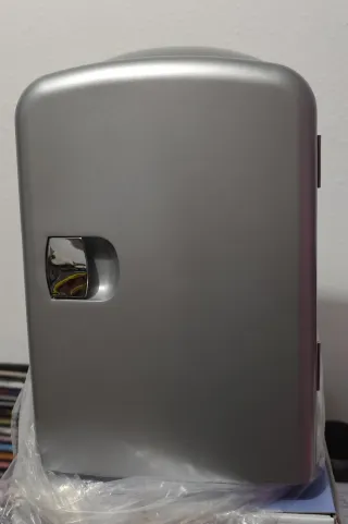 Nevera Portátil 4L AC/DC