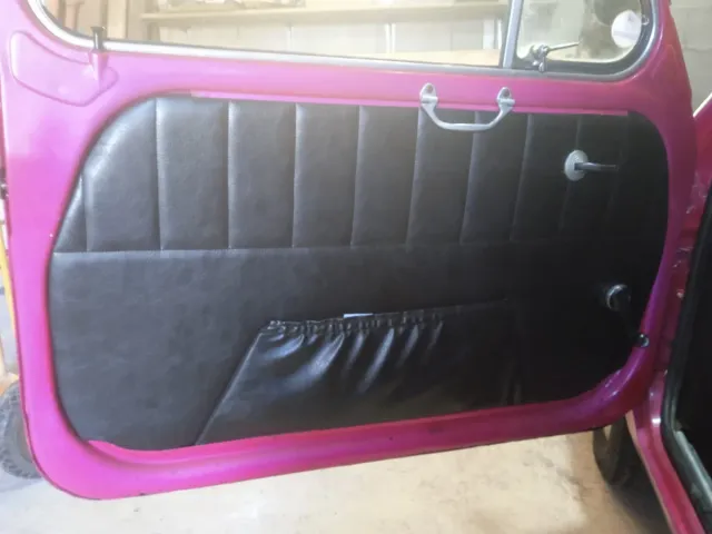 SEAT 600 y FORD SIERRA 2.0