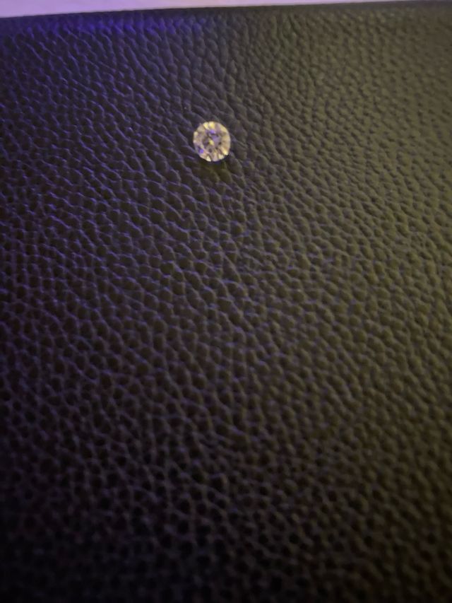 Diamante 0.60ct Certificato