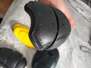 Protecciones moto tipo B