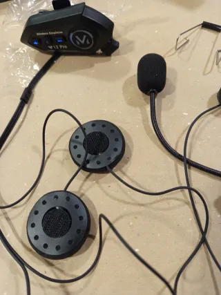 Intercomunicador Moto V12 Pro Bluetooth
