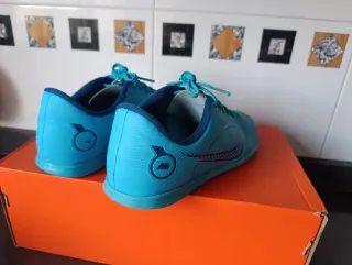 Zapatillas Nike niño Talla 38