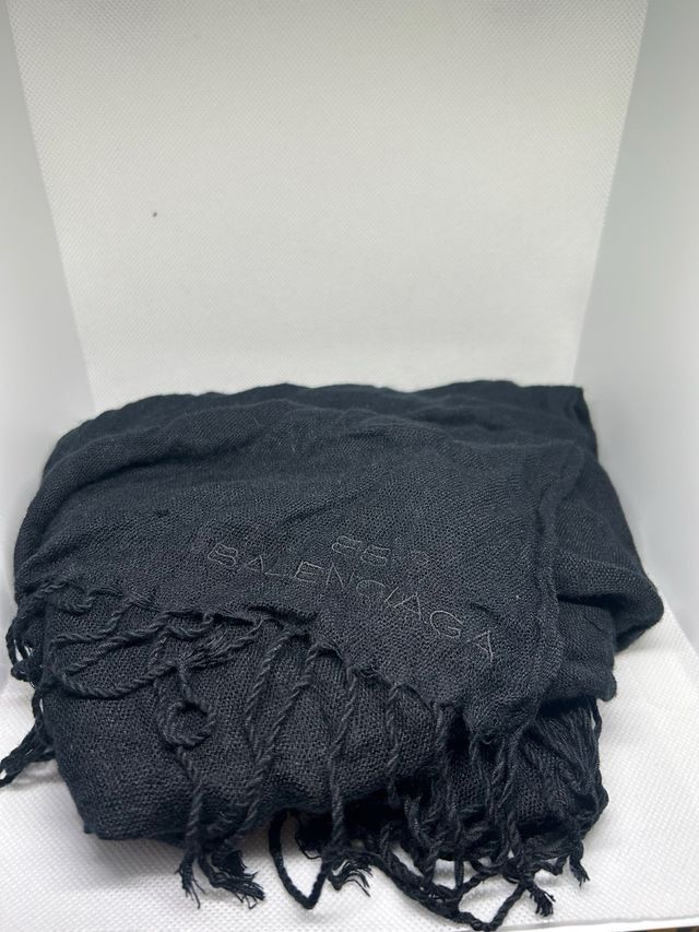 Sciarpa Balenciaga nera con frange