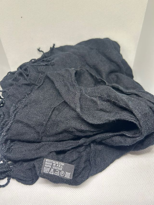 Sciarpa Balenciaga nera con frange