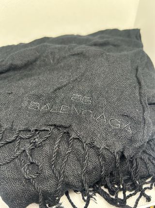 Sciarpa Balenciaga nera con frange