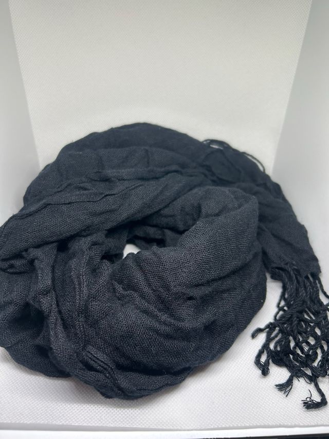 Sciarpa Balenciaga nera con frange