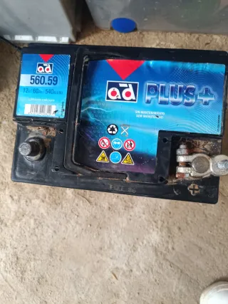 Batería Coche AD 560.59 12V 60Ah