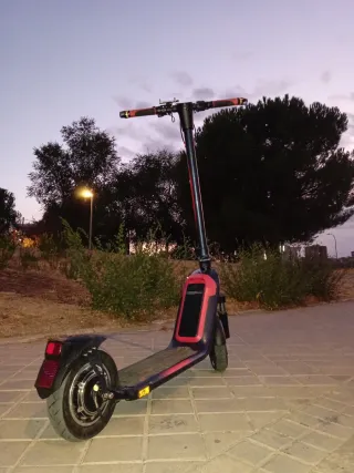 Patinete Eléctrico Red Bull Racing