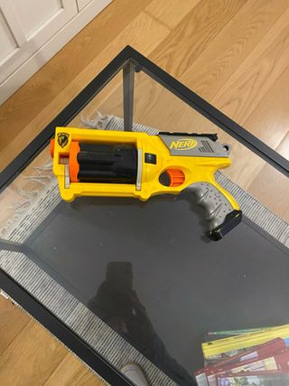Pistola Nerf Amarilla