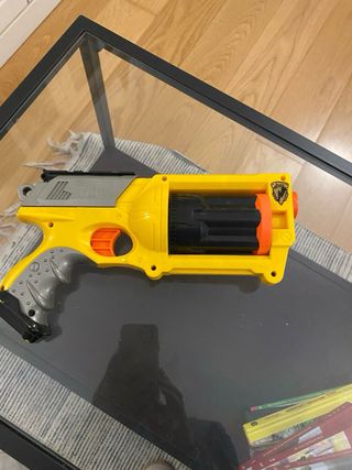 Pistola Nerf Amarilla