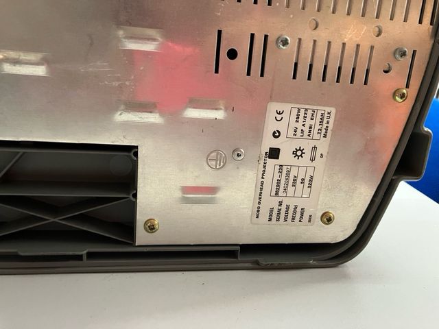 Retroproyector Portátil