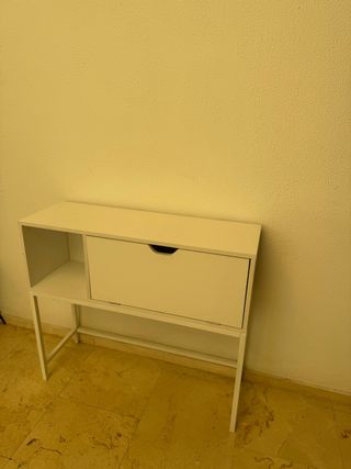 Recibidor blanco metal y madera